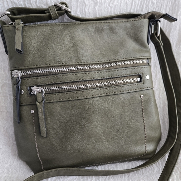 INC International Concepts Riverton‎ Crossbody Olive Green Bohemian Casual bag - Picture 2 of 16